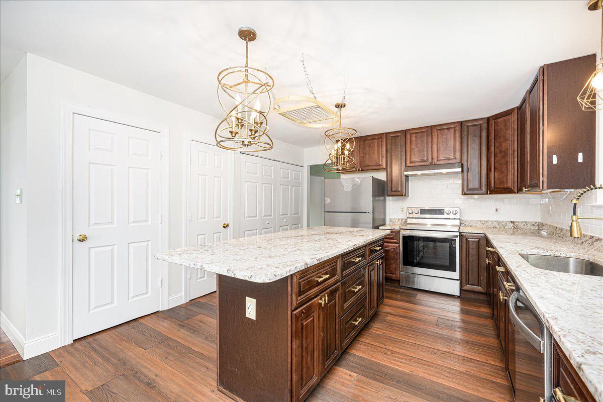 1002 Red Harvest Road Gambrills, MD 21054 - Photo 11 of 57