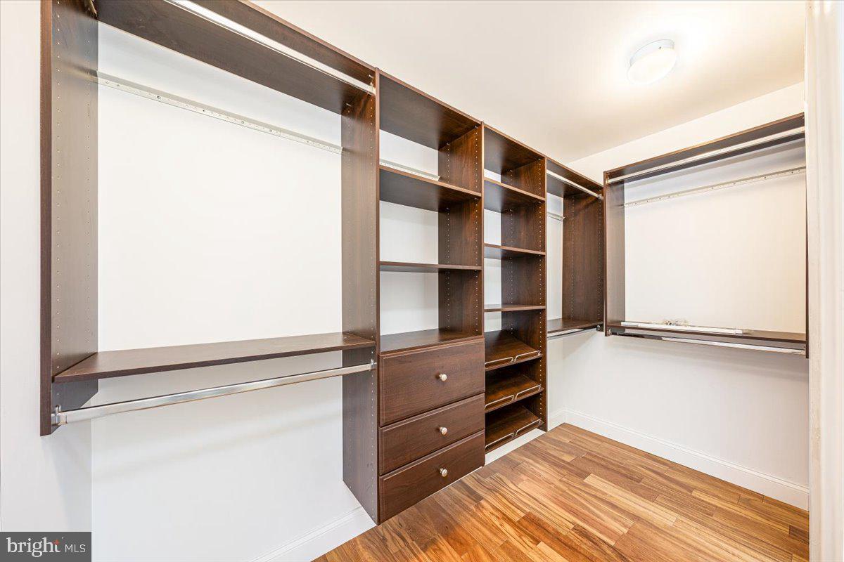 1002 Red Harvest Road Gambrills, MD 21054 - Photo 24 of 57 Primary Closet