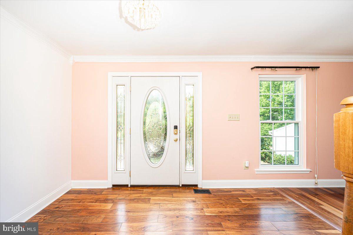 1002 Red Harvest Road Gambrills, MD 21054 - Photo 5 of 57 Welcoming