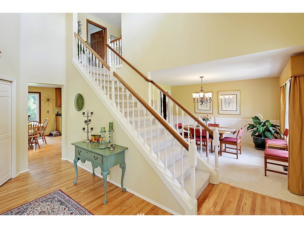 2431 240th Street Southeast Bothell, WA 98021 - Photo 3 of 21
