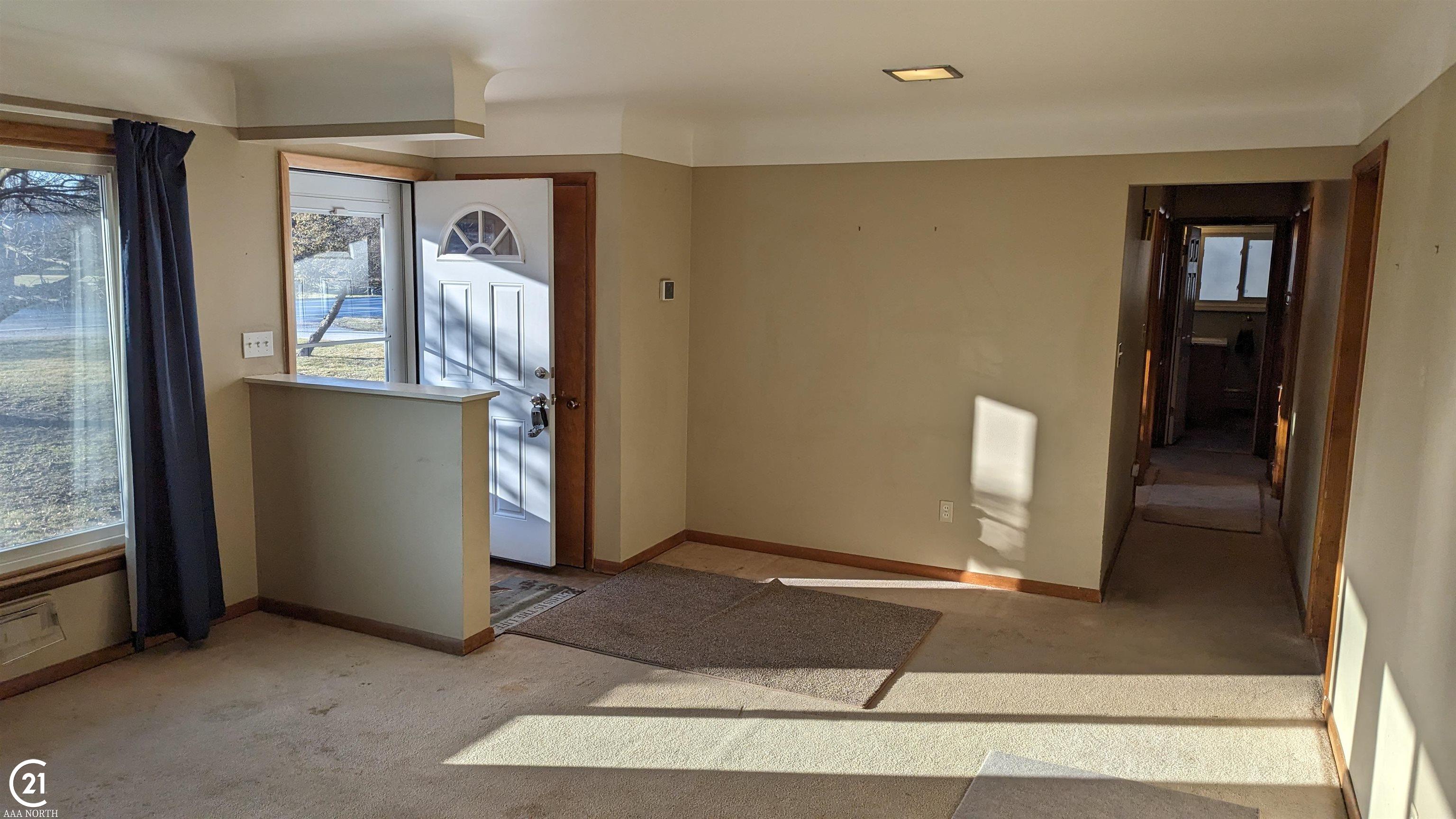 54590 Romeo Plank Road Macomb, MI 48042 - Photo 9 of 27