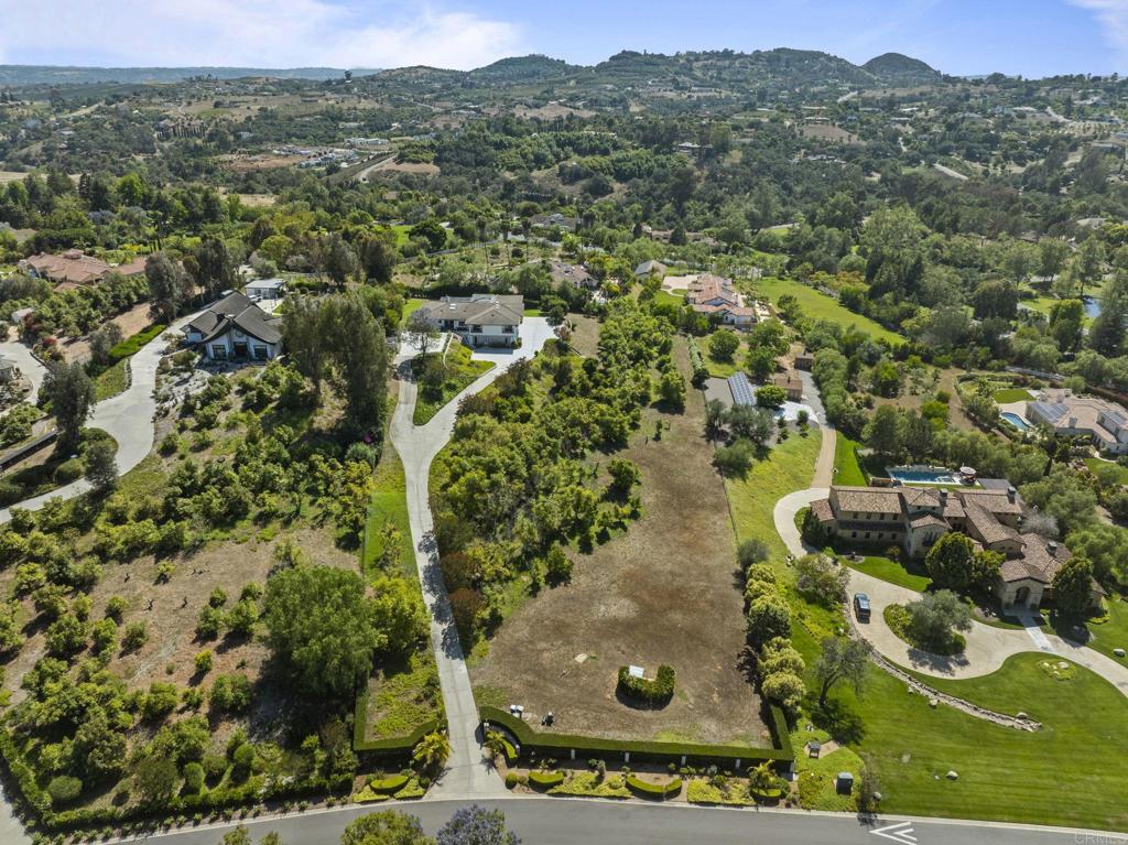 19 Gateview Drive Fallbrook, CA 92028 - Photo 65 of 76 19 Gateview Dr, Fallbrook, Luxury Home, Single-Level Main Floor Living, Attached ADU, Guard-Gated