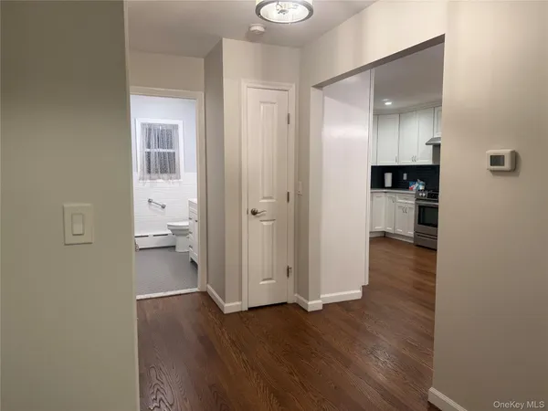$3,500 | 18 Juniper Road, Unit 2, Port Washington, NY 11050