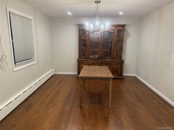 $3,500 | 18 Juniper Road, Unit 2, Port Washington, NY 11050