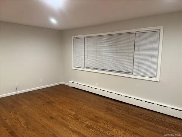 $3,500 | 18 Juniper Road, Unit 2, Port Washington, NY 11050