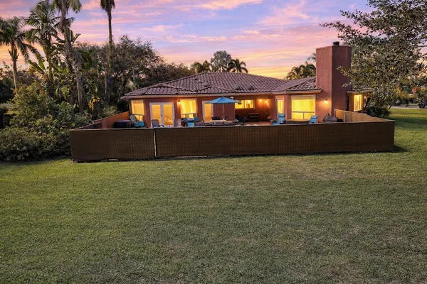 $1,099,900 | 3290 Southwest 131st Terrace, Davie, FL 33330