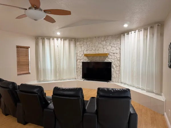 $1,099,900 | 3290 Southwest 131st Terrace, Davie, FL 33330