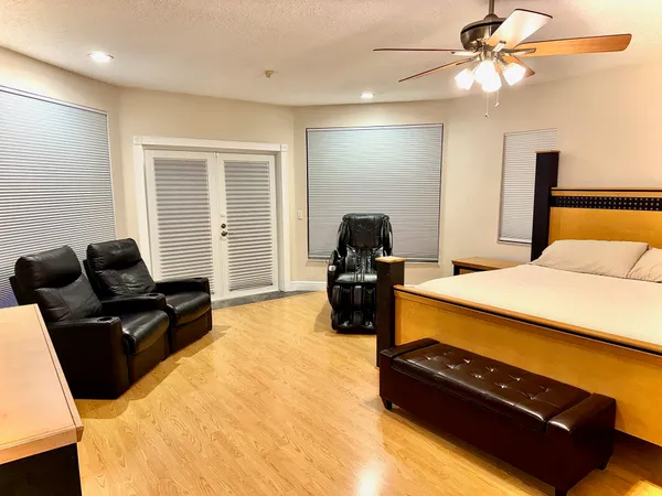 $1,099,900 | 3290 Southwest 131st Terrace, Davie, FL 33330