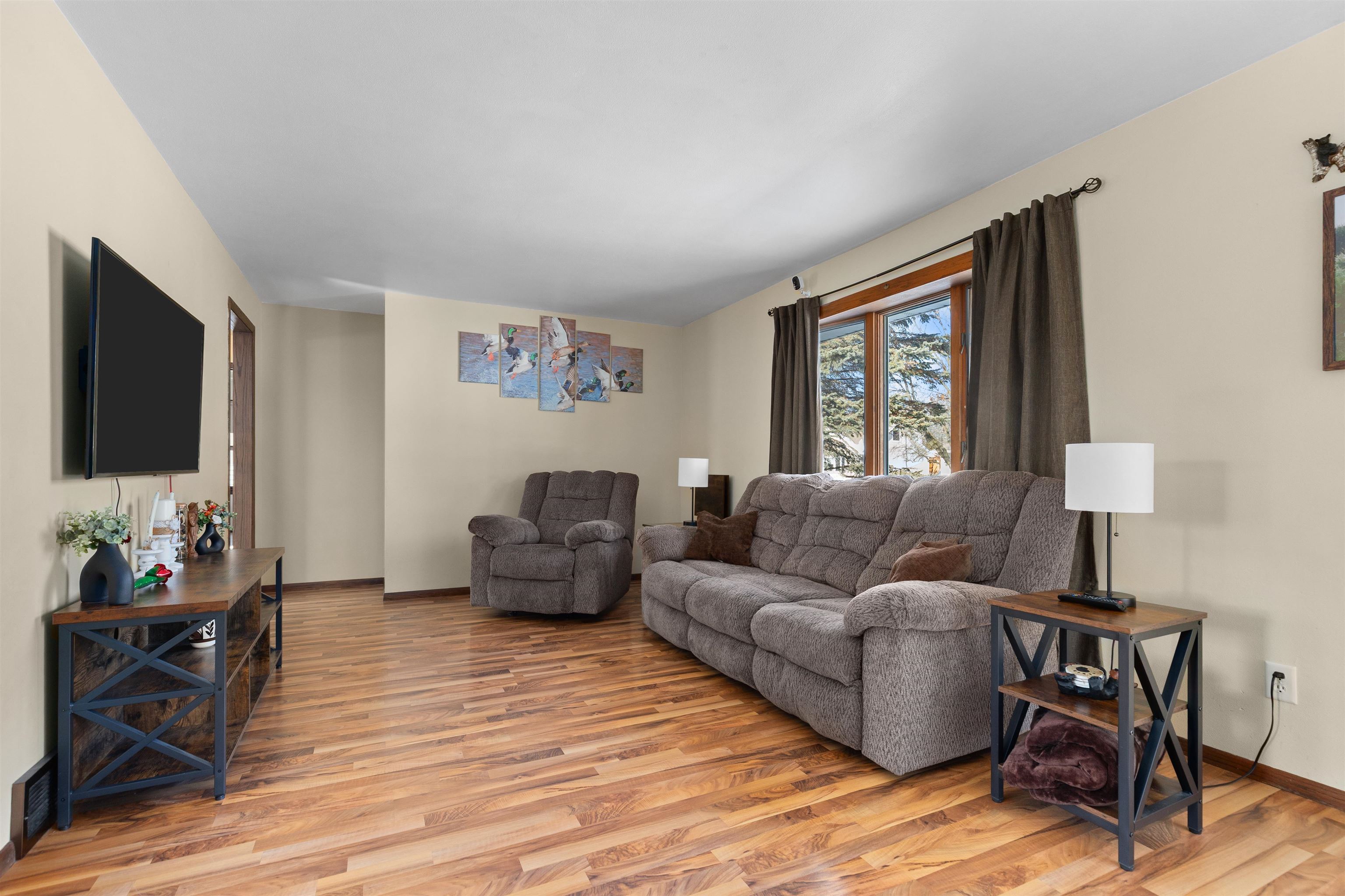 1201 West Hawes Avenue Appleton, WI 54914 - Photo 9 of 26