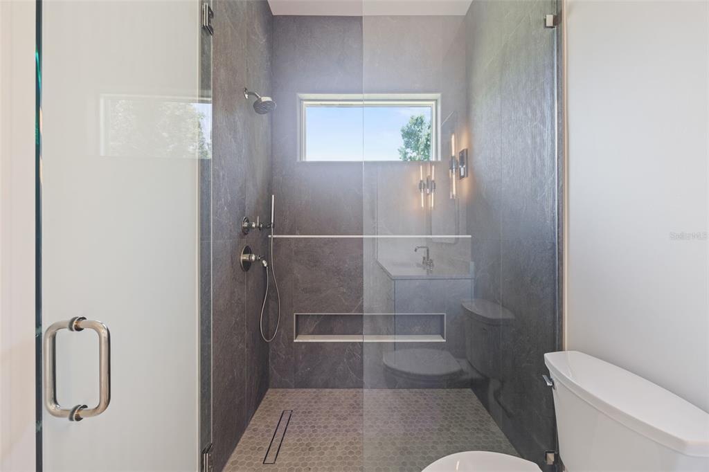 1336 Hays Road Tarpon Springs, FL 34689 - Photo 47 of 75