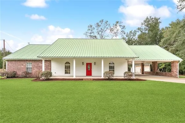 $339,000 | 22084 Morgan Howes Road, Ponchatoula, LA 70454