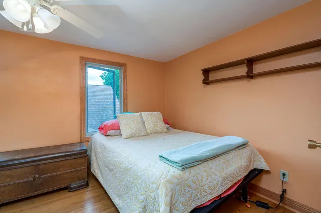 $630,000 | 50167 230th Street, Minnesota Lake, MN 56068