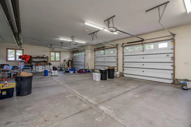 $630,000 | 50167 230th Street, Minnesota Lake, MN 56068