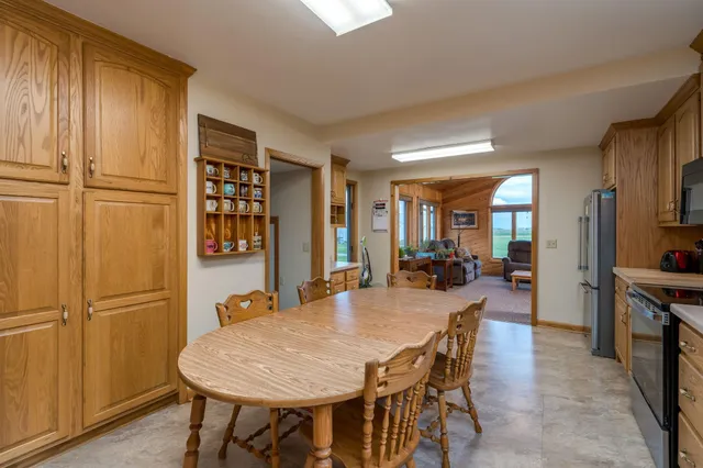 $630,000 | 50167 230th Street, Minnesota Lake, MN 56068