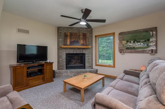 $630,000 | 50167 230th Street, Minnesota Lake, MN 56068