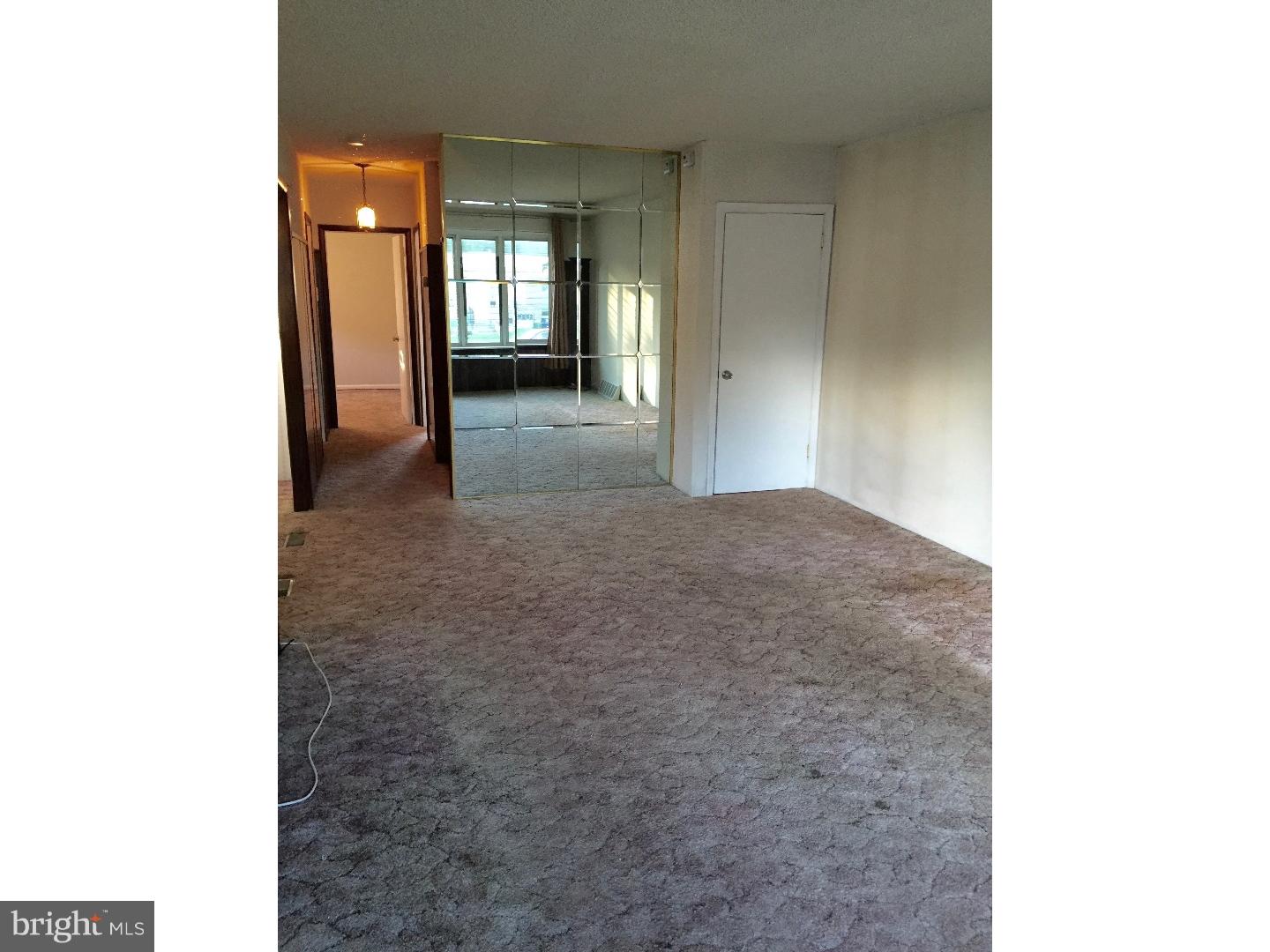114 Stoney Hill Road Ridley Park, PA 19078 - Photo 3 of 23 Living Room