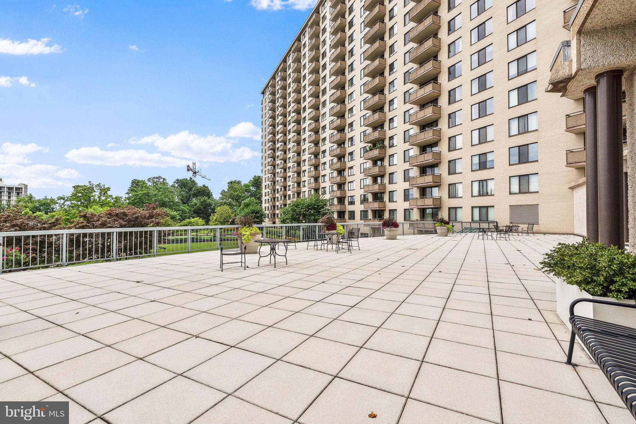 5225 Pooks Hill Road, Unit 828S Bethesda, MD 20814 - Photo 35 of 72