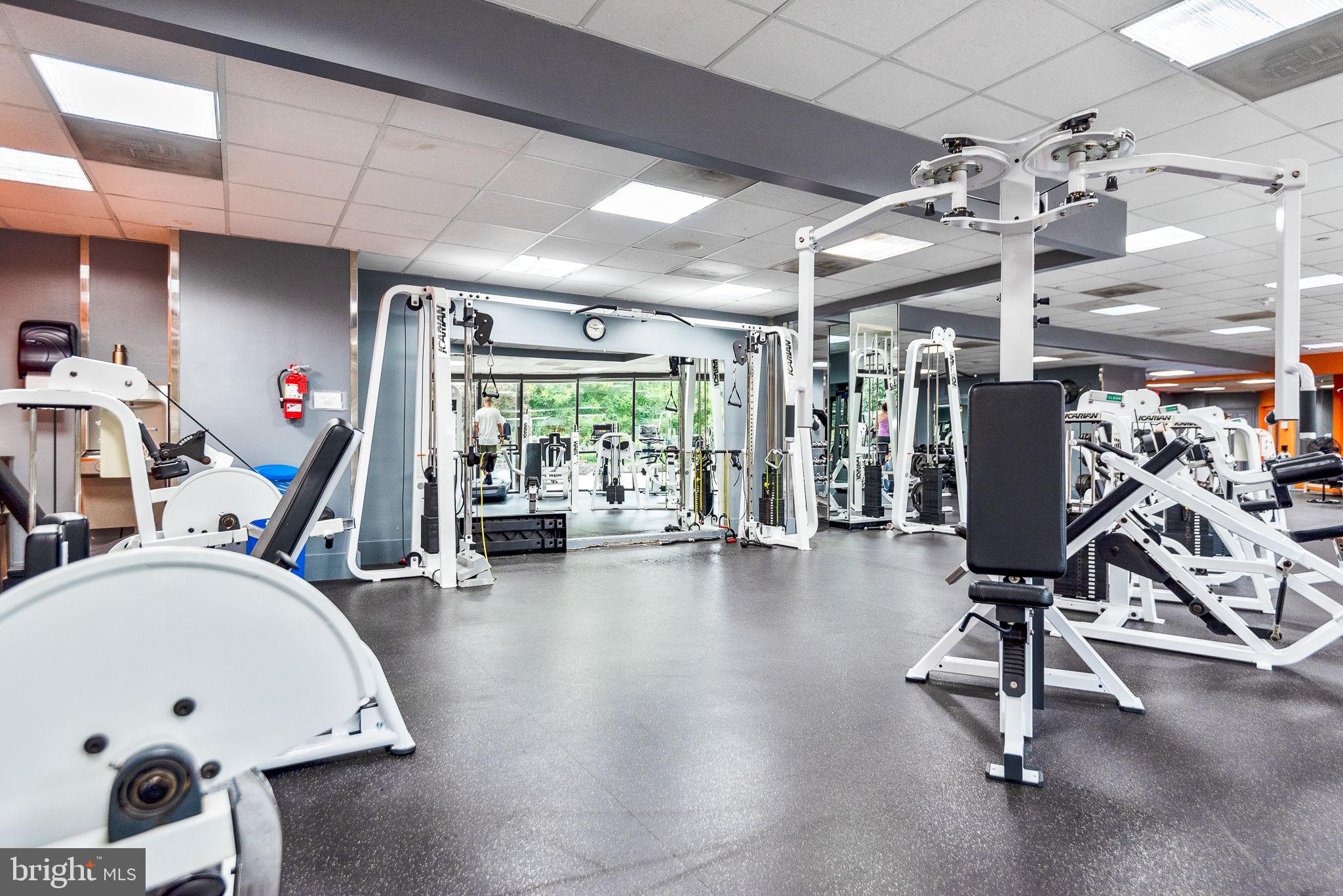 5225 Pooks Hill Road, Unit 828S Bethesda, MD 20814 - Photo 46 of 63 a view of a room with gym equipment