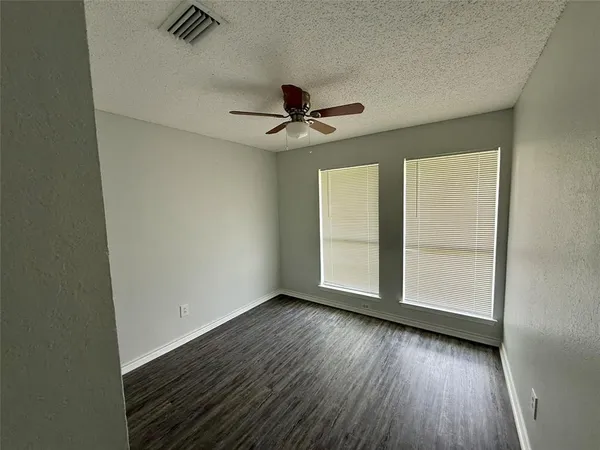 $2,400 | 1213 Garden Terrace Drive, Irving, TX 75060