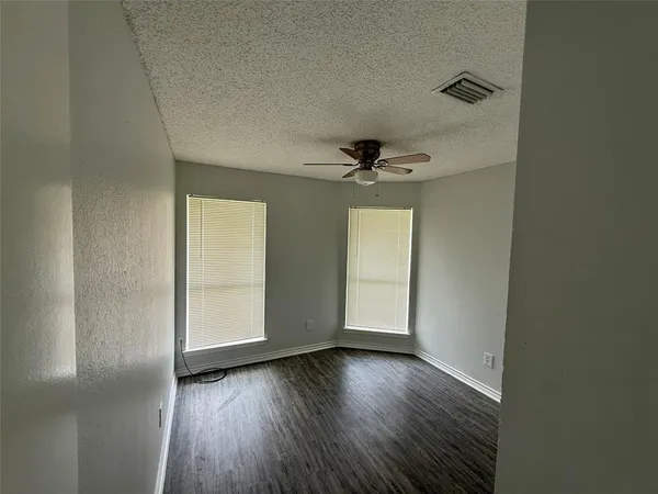 $2,400 | 1213 Garden Terrace Drive, Irving, TX 75060