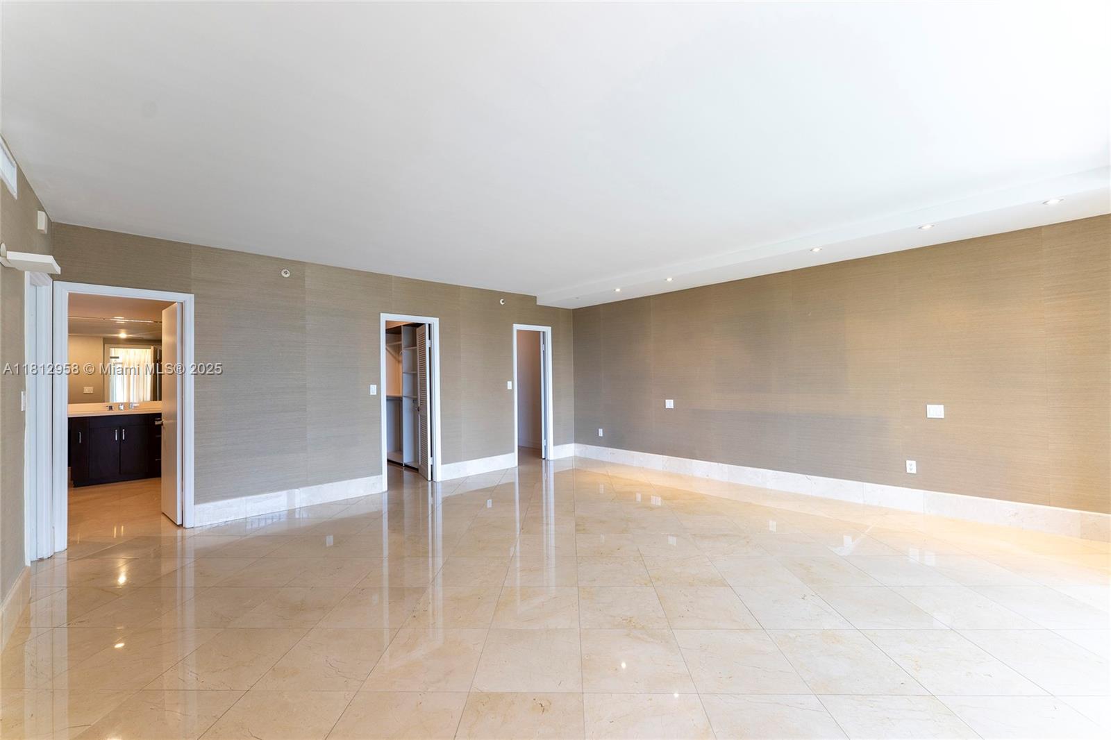 10205 Collins Avenue, Unit 401 Bal Harbour, FL 33154 - Photo 18 of 67