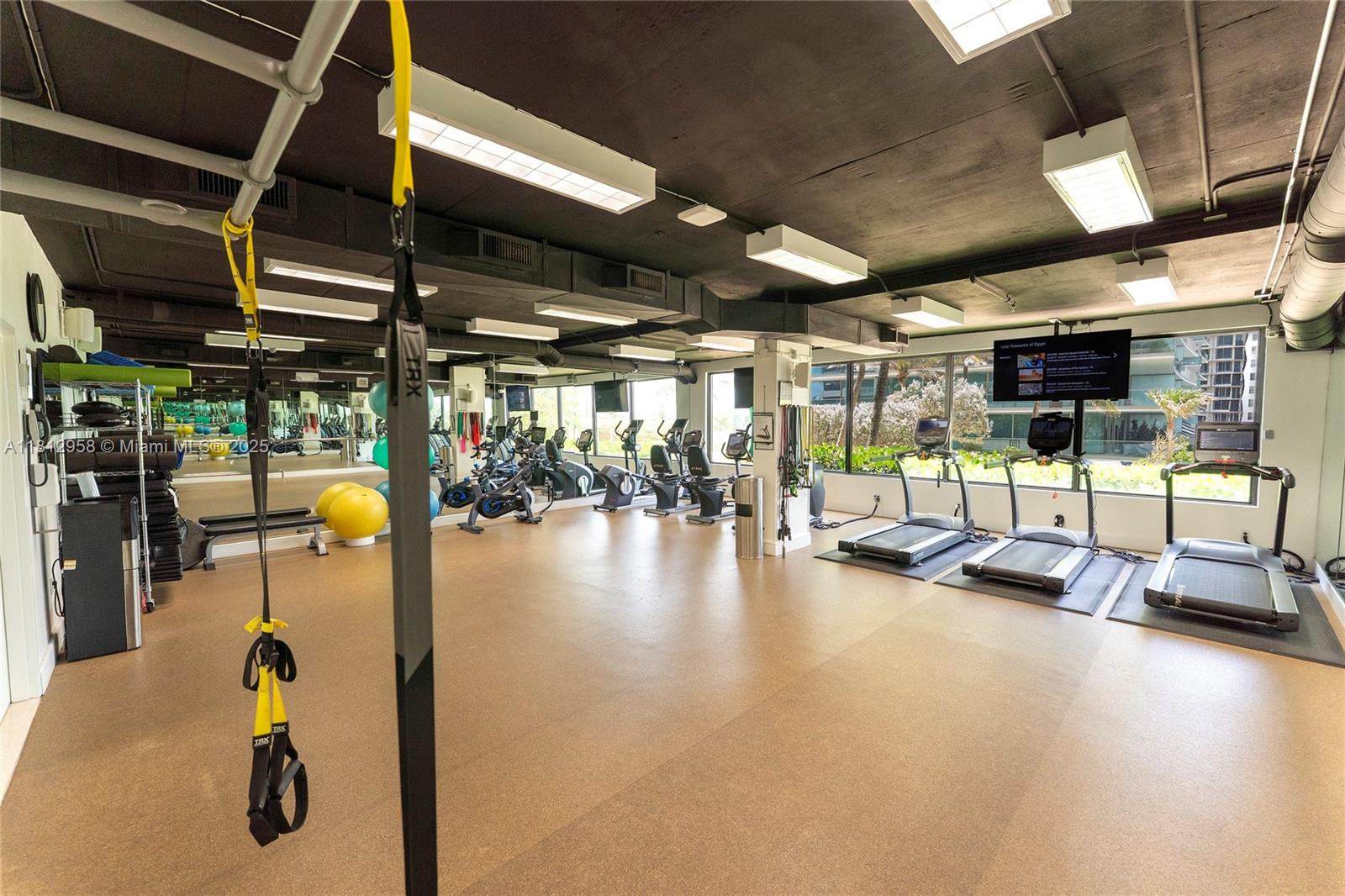 10205 Collins Avenue, Unit 401 Bal Harbour, FL 33154 - Photo 47 of 67