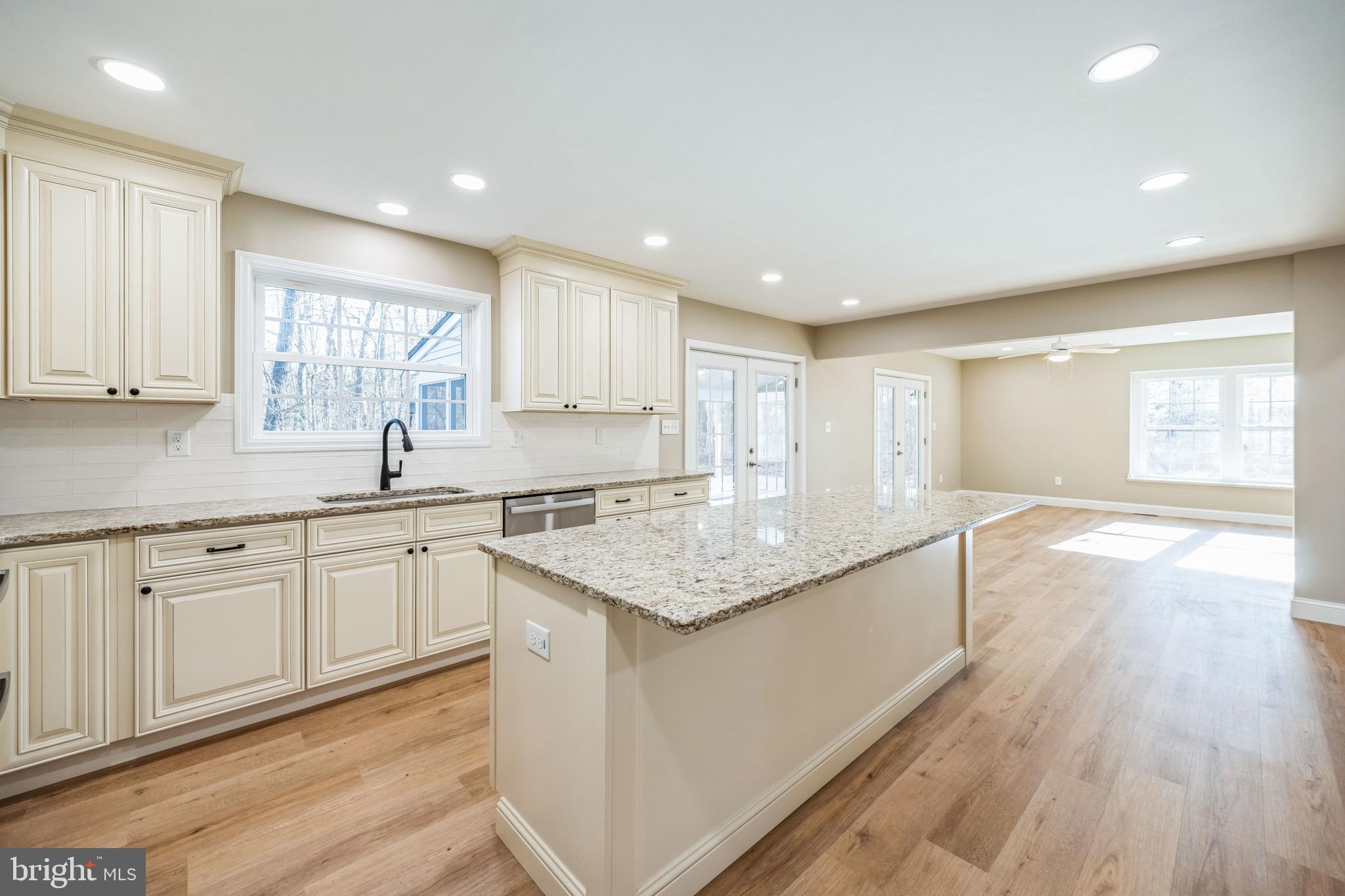 198 Stokes Road Shamong, NJ 08088 - Photo 11 of 45 Kitchen