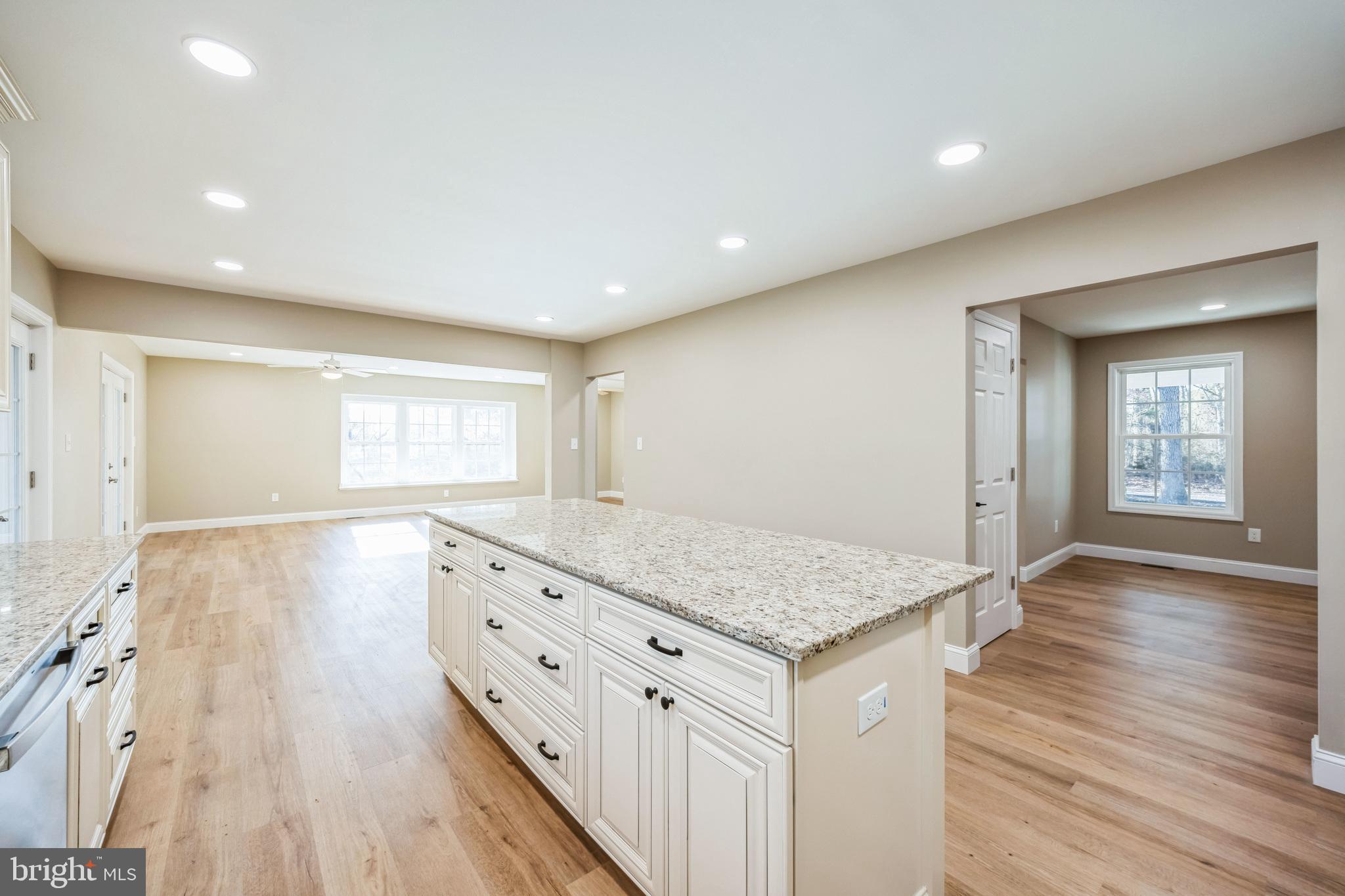 198 Stokes Road Shamong, NJ 08088 - Photo 10 of 45 Kitchen