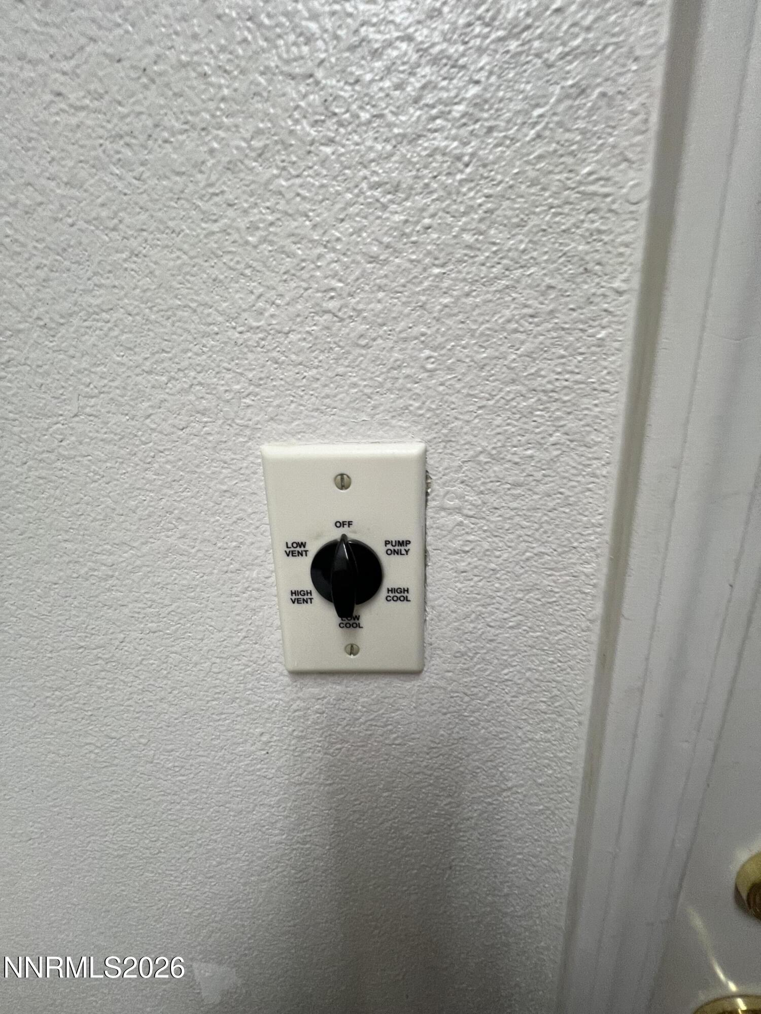 7690 East Key Largo Court Reno, NV 89506 - Photo 22 of 24 a bathroom with a sink and a vanity