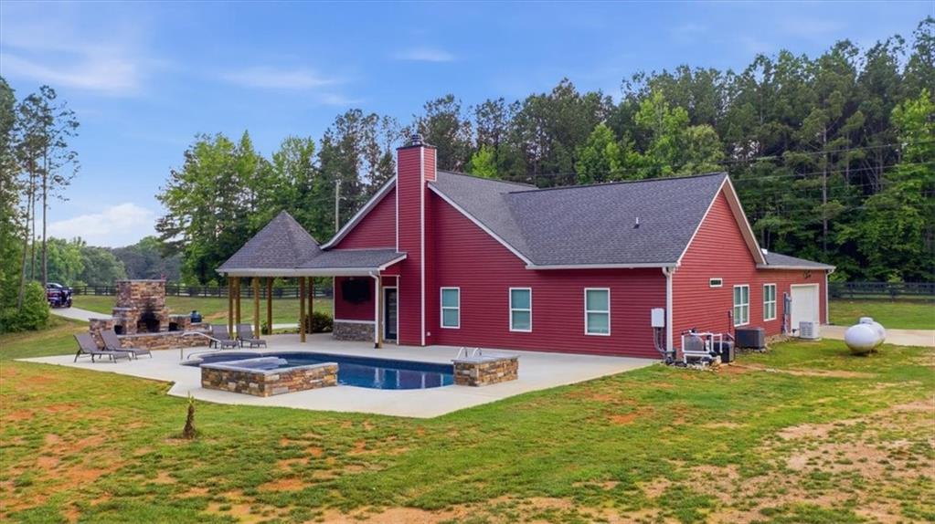 1950 East Church Road Buchanan, GA 30113 - Photo 6 of 40