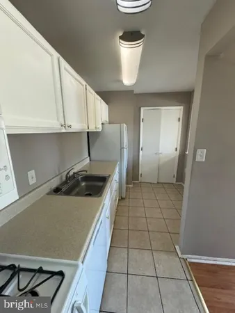 $2,200 | 1550 Renate Drive, Unit 203, Woodbridge, VA 22192