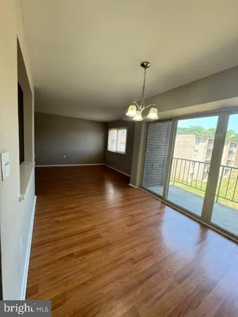 $2,200 | 1550 Renate Drive, Unit 203, Woodbridge, VA 22192