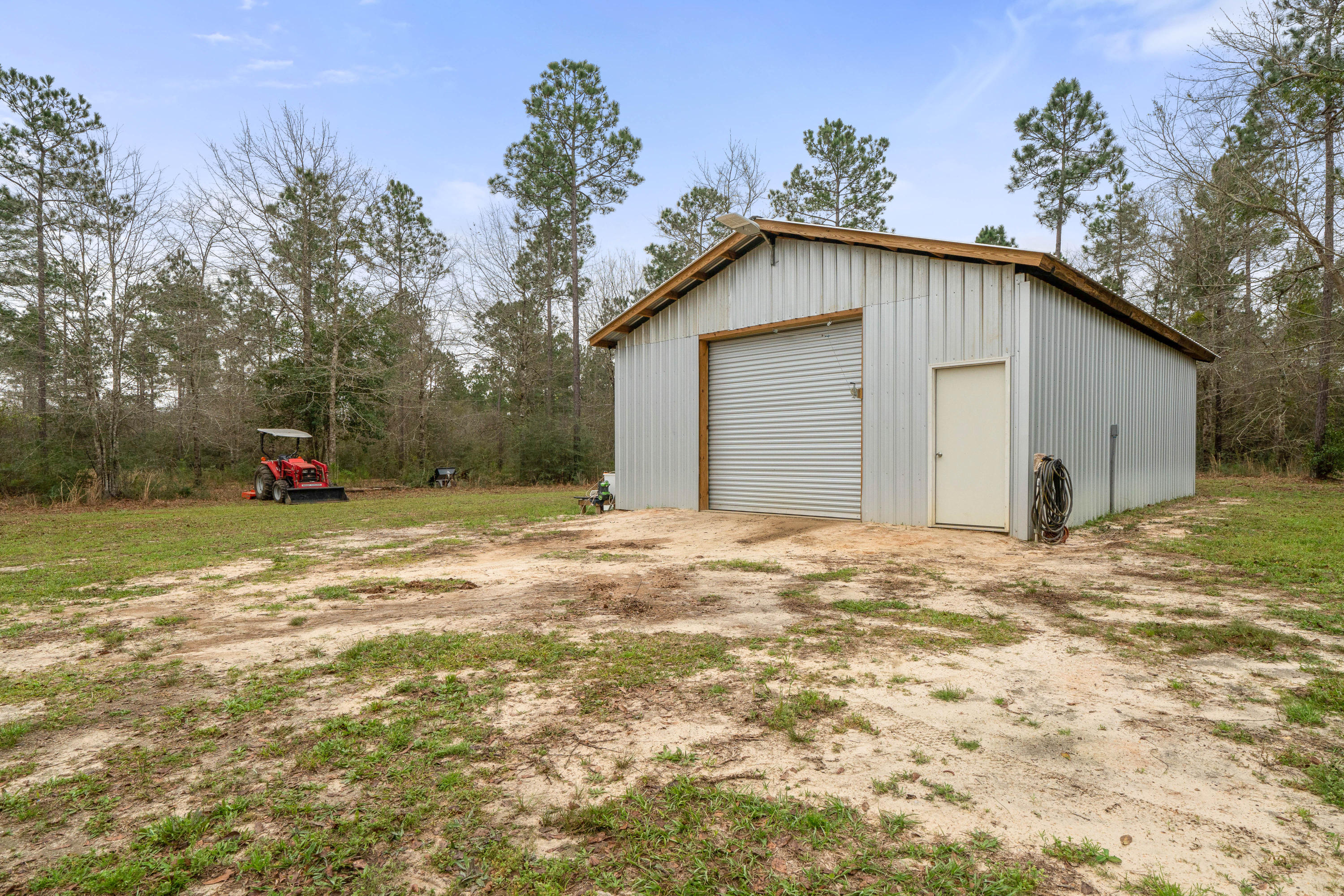 12928 Red Cloud Road Baker, FL 32531 - Photo 2 of 12 DSC06149