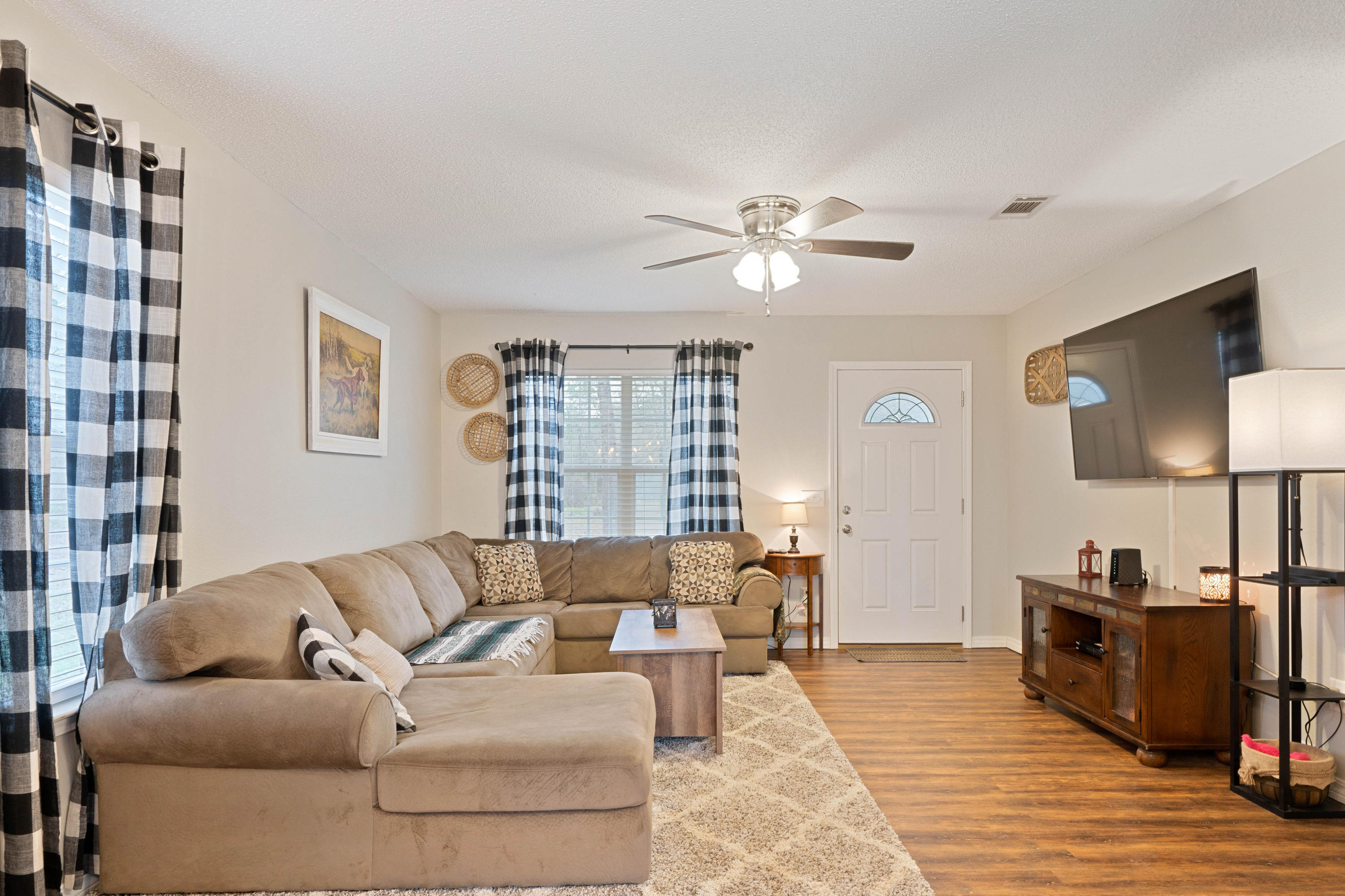 12928 Red Cloud Road Baker, FL 32531 - Photo 3 of 12 DSC06118