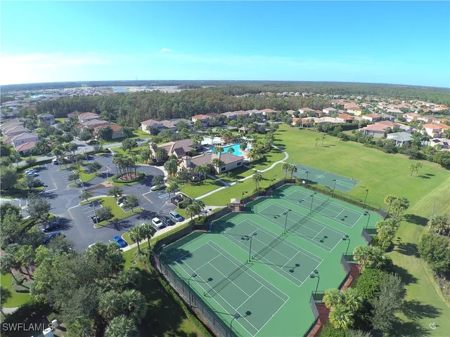 $344,900 | 10427 Carolina Willow Drive, Fort Myers, FL 33913