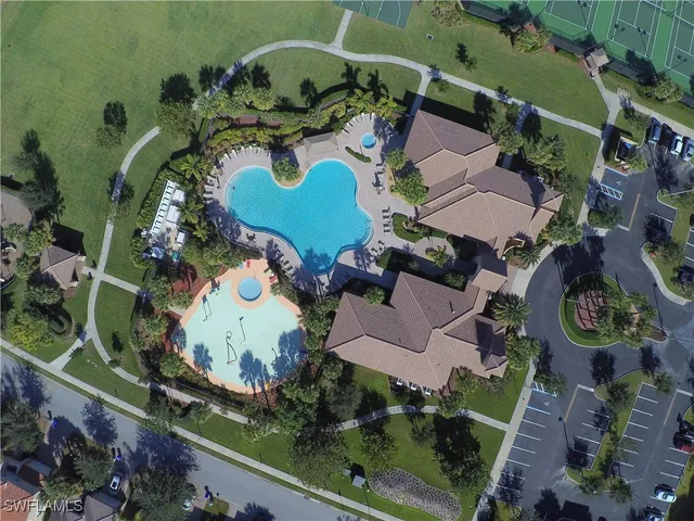 $344,900 | 10427 Carolina Willow Drive, Fort Myers, FL 33913