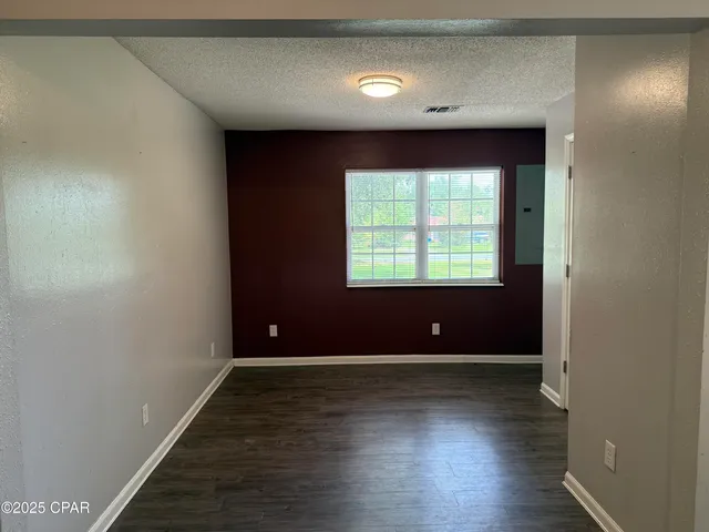 $172,000 | 5947 Highway 2, Bascom, FL 32423