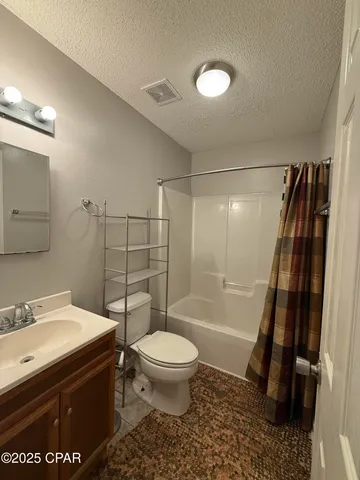 $172,000 | 5947 Highway 2, Bascom, FL 32423