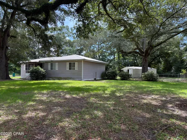 $172,000 | 5947 Highway 2, Bascom, FL 32423