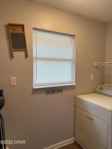 $172,000 | 5947 Highway 2, Bascom, FL 32423