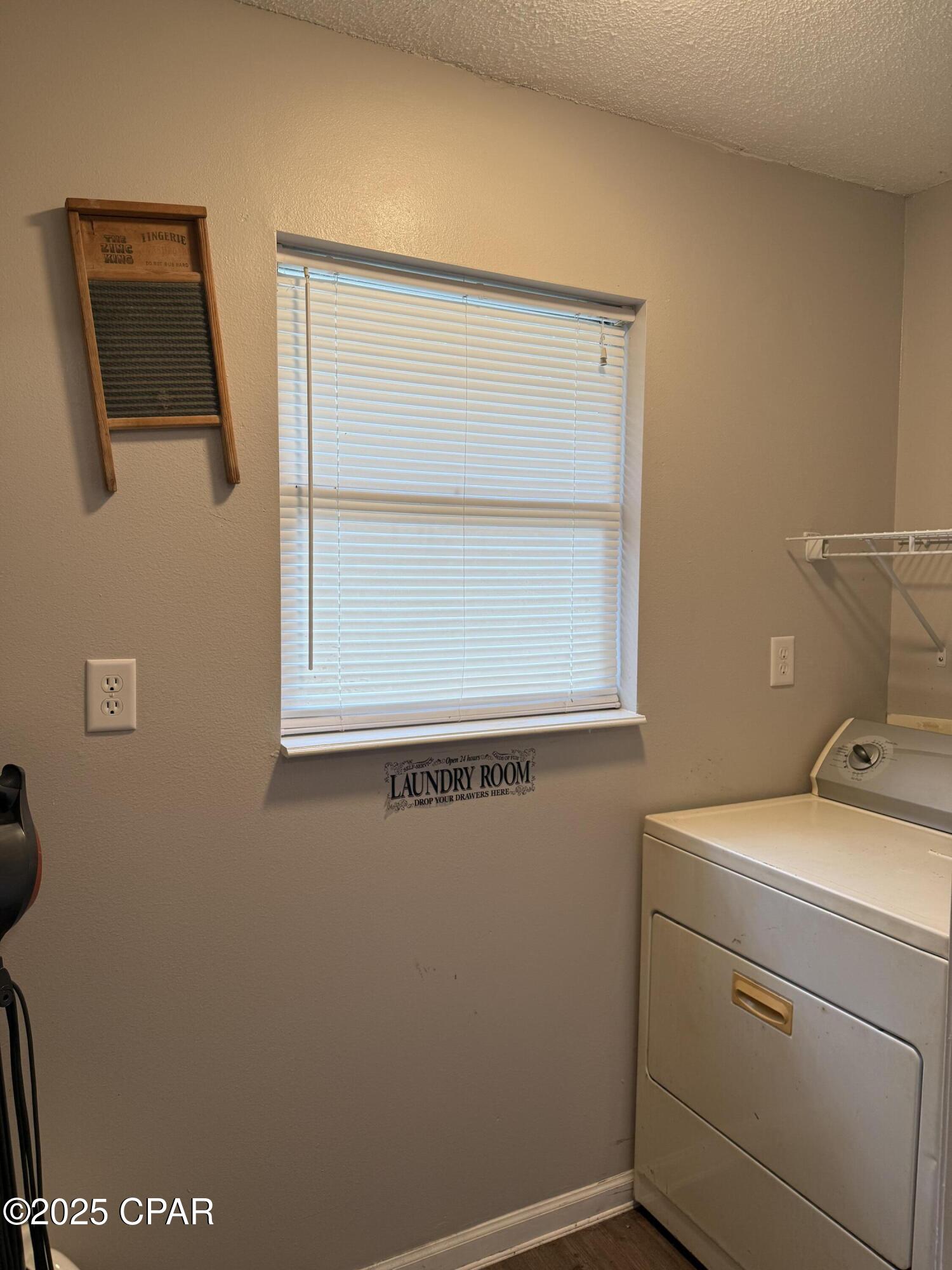 5947 Highway 2 Bascom, FL 32423 - Photo 22 of 36