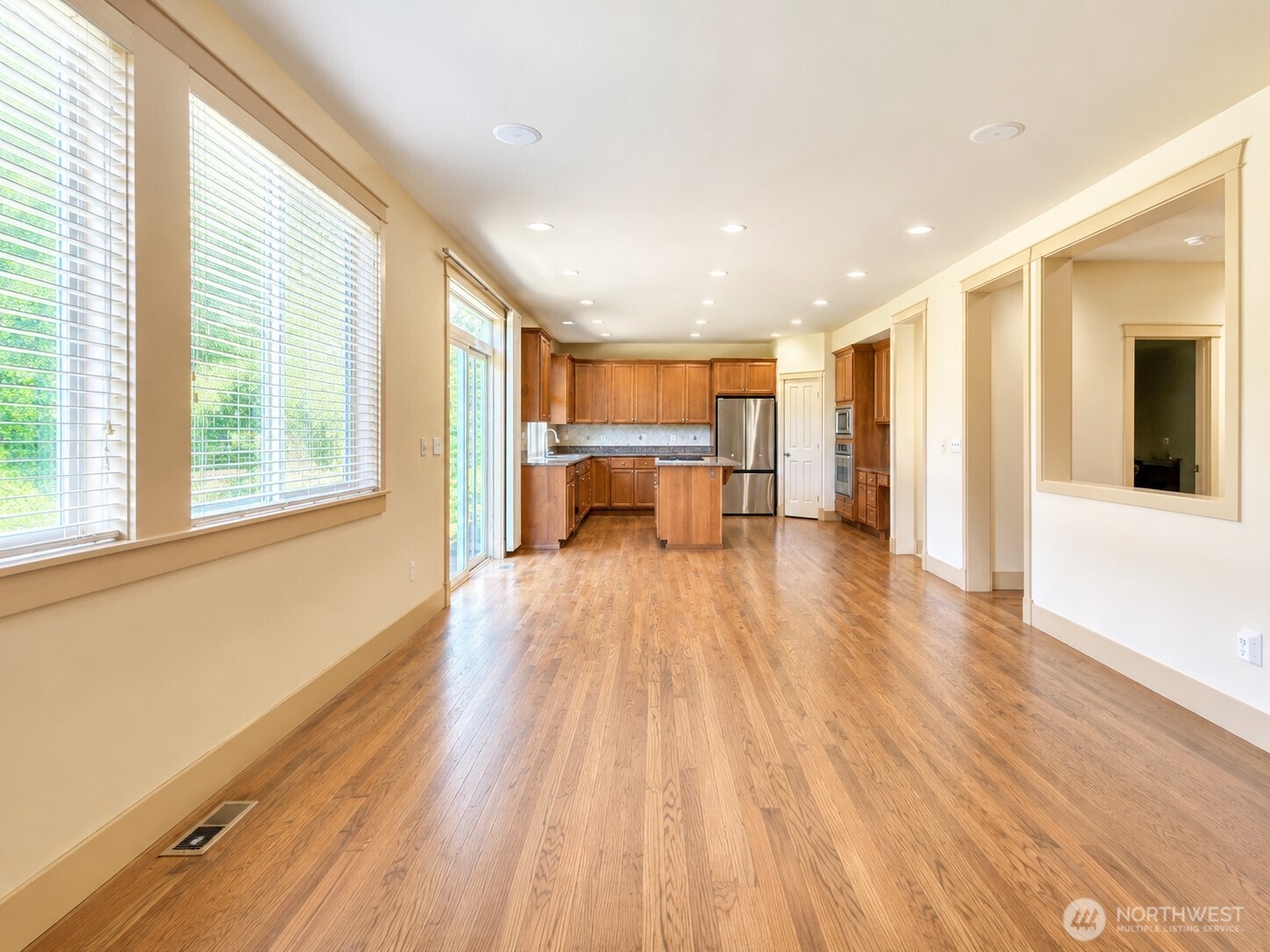 18626 37th Drive Southeast Bothell, WA 98012 - Photo 8 of 35