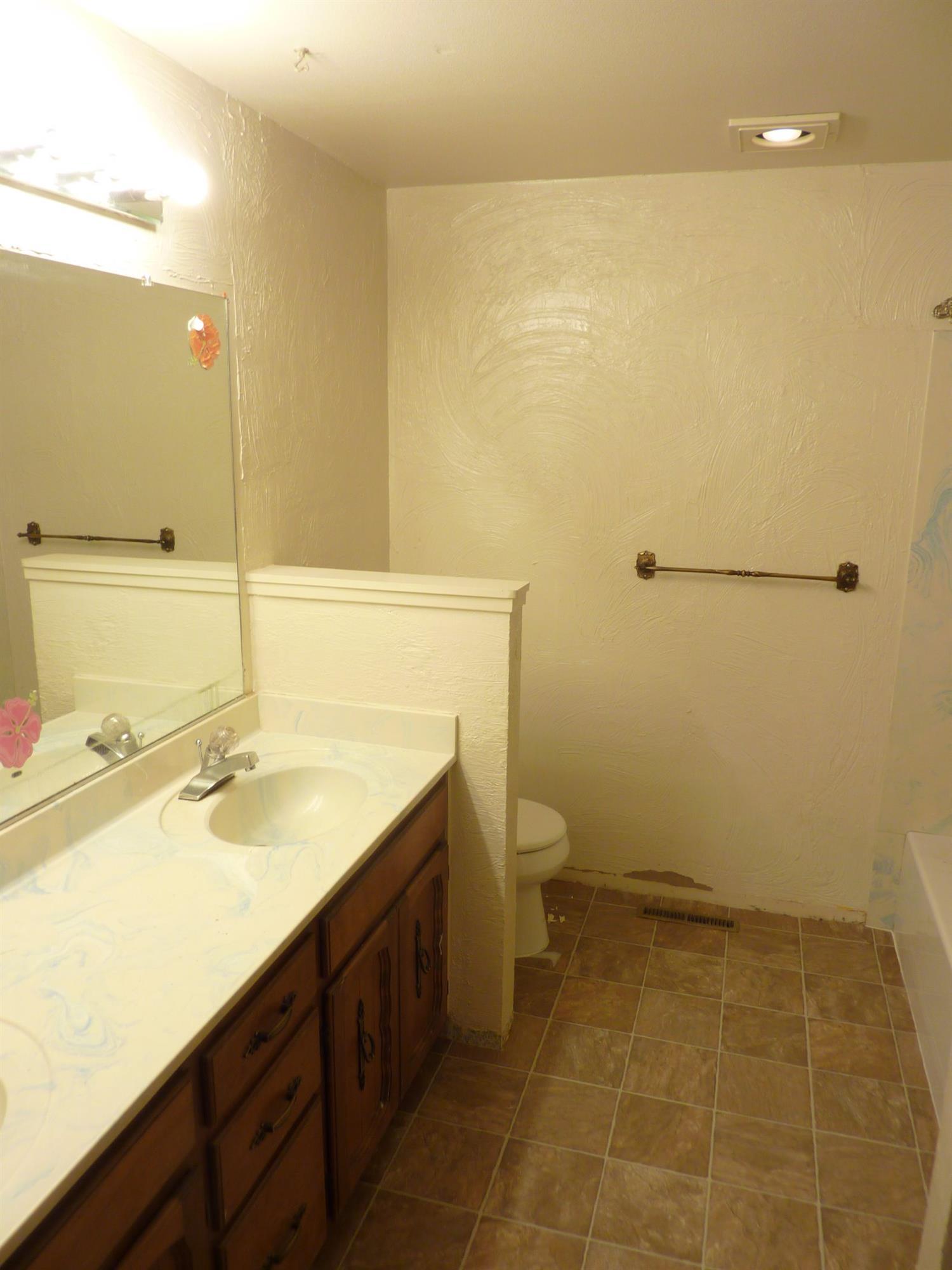 1150 South Stage Road Medford, OR 97501 - Photo 7 of 16 Additional Photo