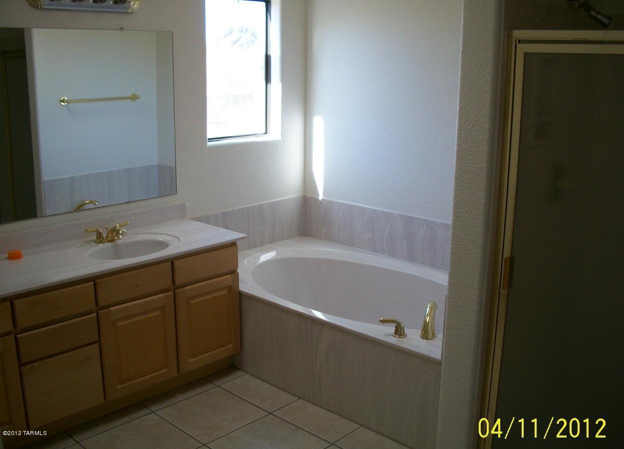4927 Cat Mountain Road Tucson, AZ 85757 - Photo 4 of 5 Gallery Image 4