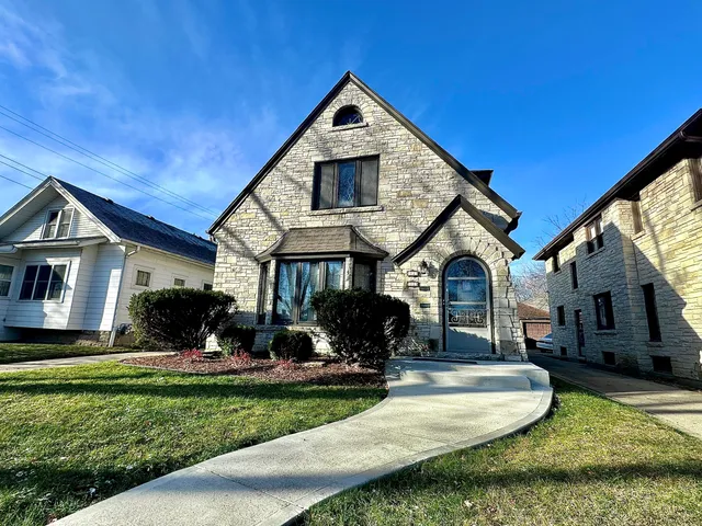 $314,000 | 3125 North 48th Street, Unit 3127, Milwaukee, WI 53216