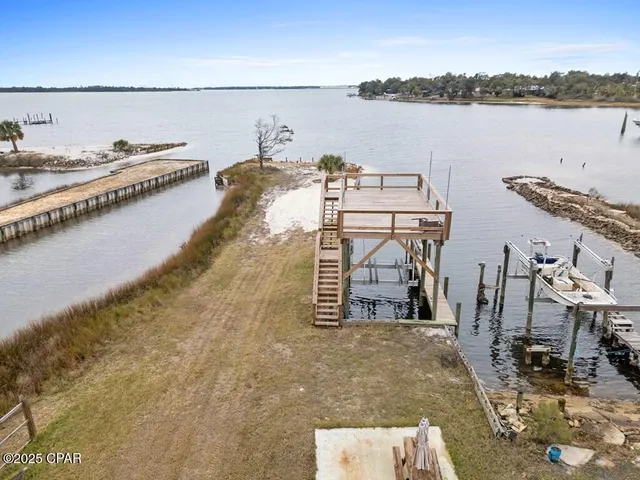 $775,000 | 303 Blackshear Drive, Panama City, FL 32404