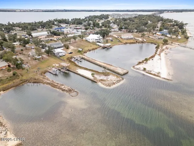 $775,000 | 303 Blackshear Drive, Panama City, FL 32404