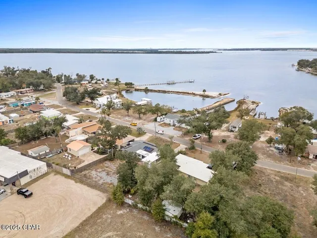 $775,000 | 303 Blackshear Drive, Panama City, FL 32404