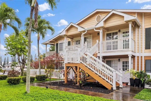 $535,000 | 94-586 Lumiauau Street, Unit 201, Waipahu, HI 96797