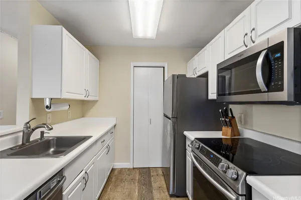 $535,000 | 94-586 Lumiauau Street, Unit 201, Waipahu, HI 96797